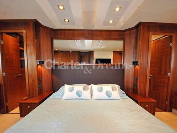 Ariyas gallery image