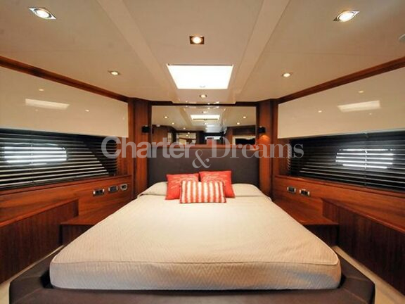 Ariyas gallery image