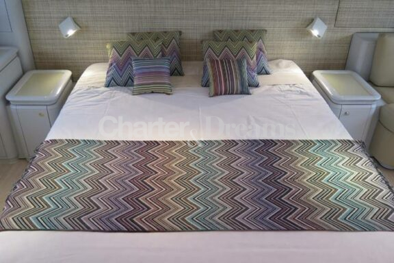 Camarik gallery image