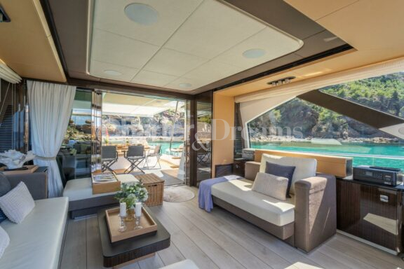 Gran Abe II gallery image