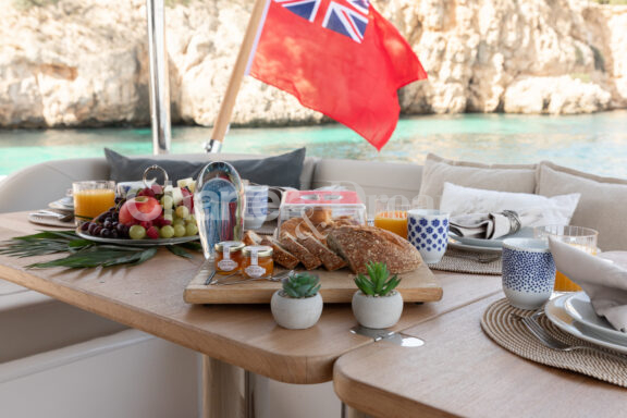 MIO BARCO II gallery image