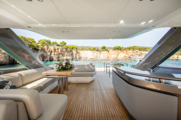 MIO BARCO II gallery image