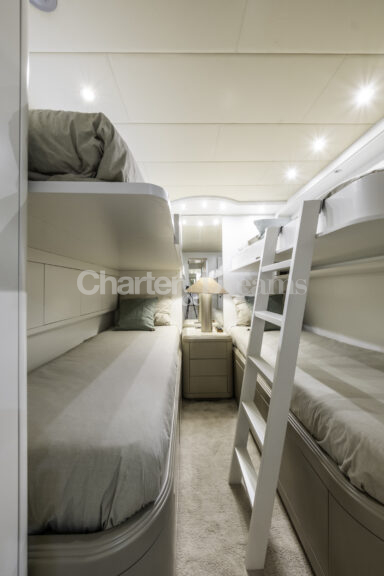 TRINITI gallery image