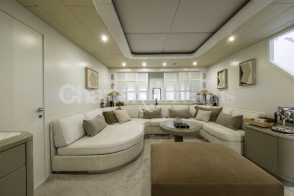 TRINITI gallery image