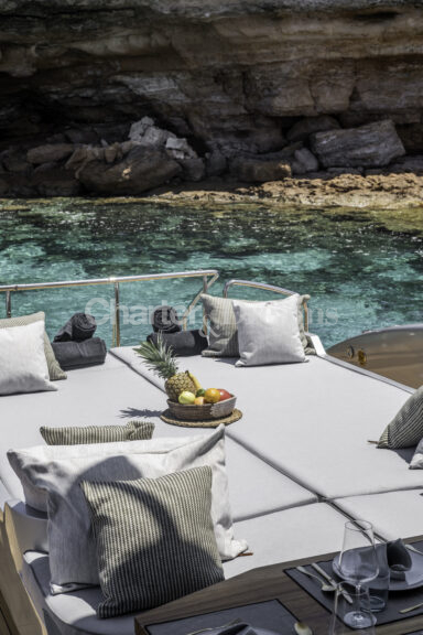 TRINITI gallery image