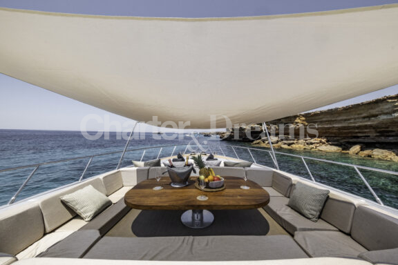 TRINITI gallery image