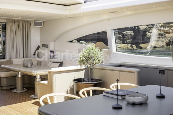 TRINITI gallery image