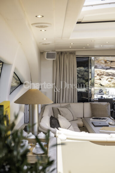 TRINITI gallery image