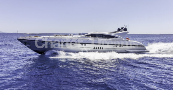 TRINITI gallery image