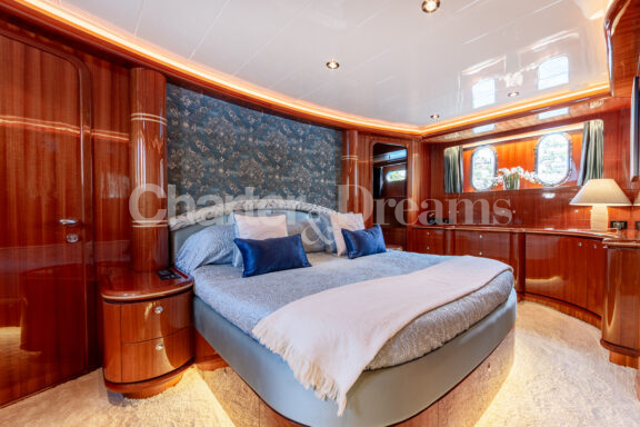 EHTHELE gallery image