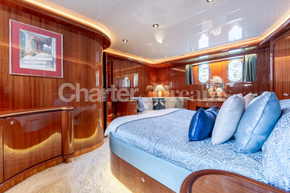 EHTHELE gallery image