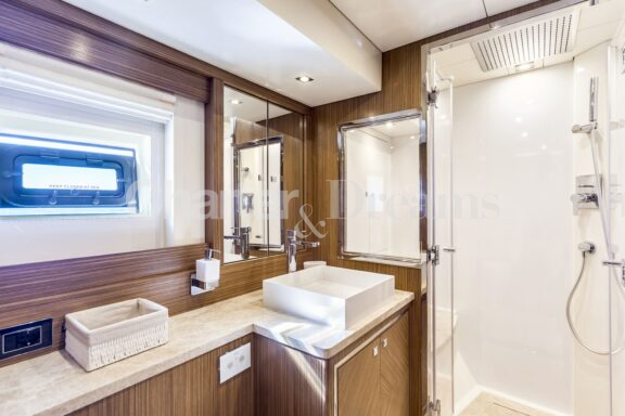 SALACIA gallery image